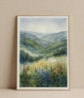 Plakat Misty Valley – Zielona Dolina z Kwiatami Łąkowymi | Watercolor Landscape Cottagecore Dekoracja Ścienna